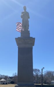 Statue of civil war soldier